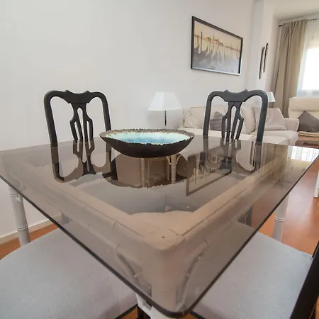Stunning 3 Bedrooms Lägenhet *